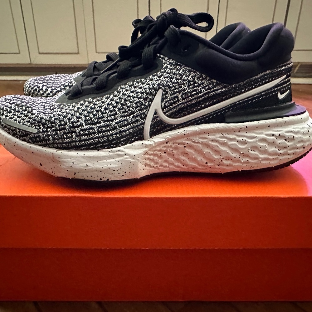 Nike ZoomX Invincible Run Flyknit